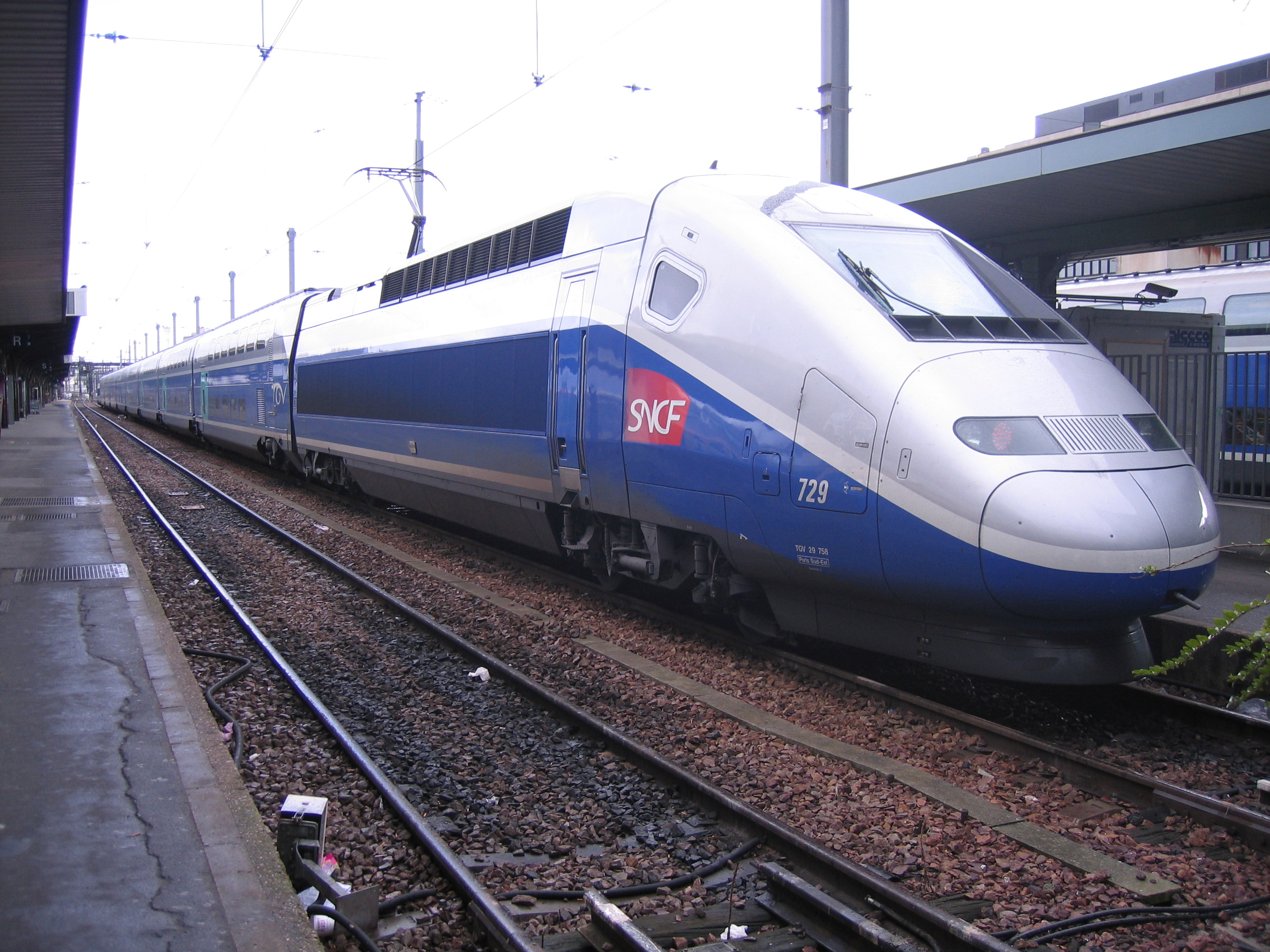파리 TGV.JPG