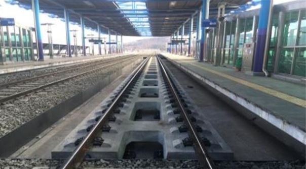 사전제작형 플로팅 궤도.JPG