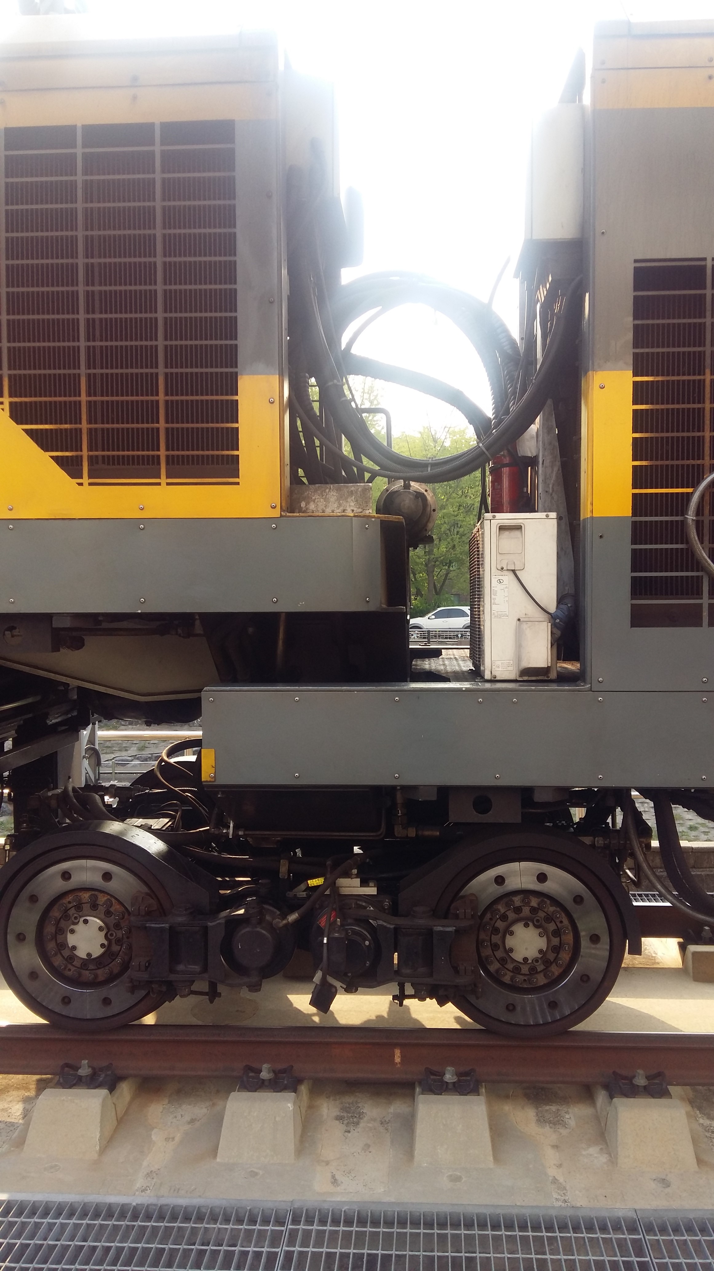 레일밀링차 대차_3.jpg