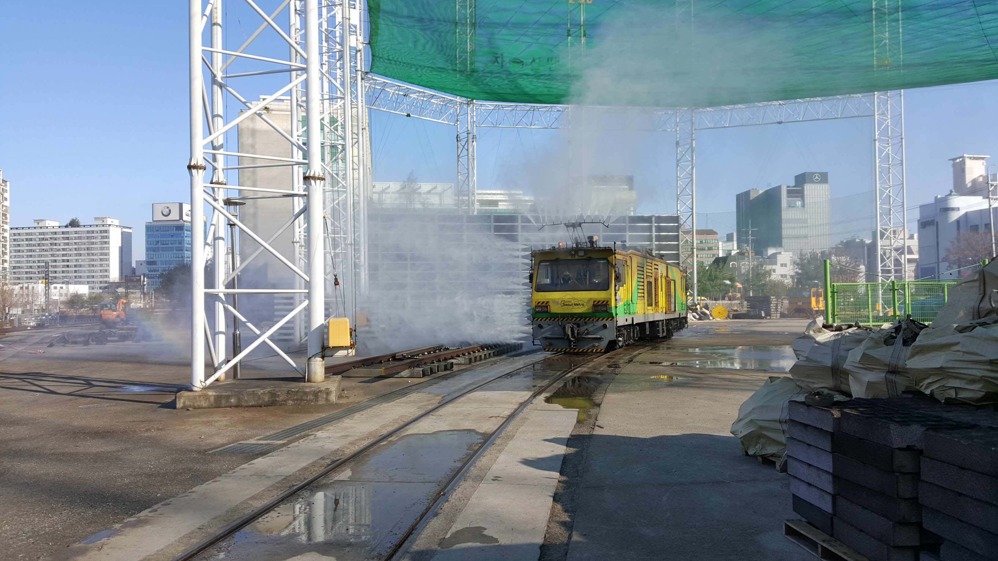 구,서울메트로 고압살수차.jpg