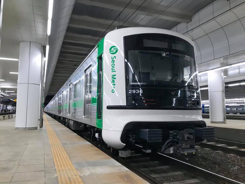 서울교통공사 2호선 신형 전동차.jpg