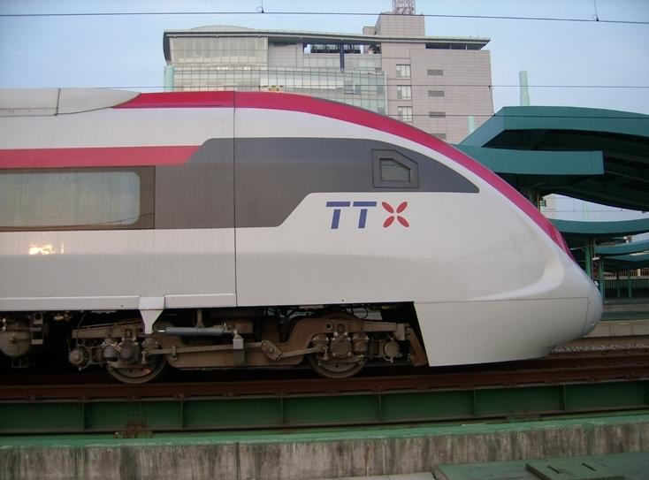 한국형 틸팅열차(TTX)_3.jpg