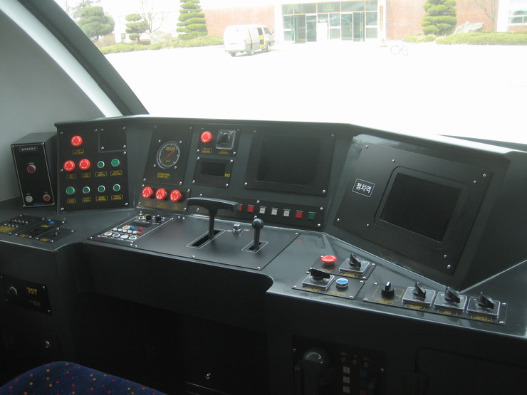 EMU(간선형 전기동차)_3.jpg