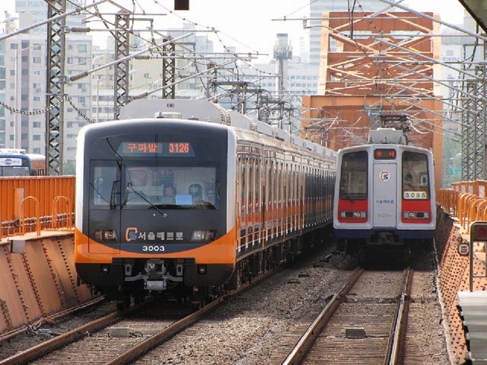 서울메트로3호선전동차_2.jpg